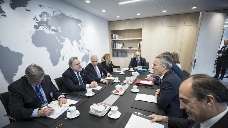 Κατρούγκαλος σε Ντιμιτρόφ: Να αποφεύγονται προβληματικές δηλώσεις για τη Συμφωνία των Πρεσπών